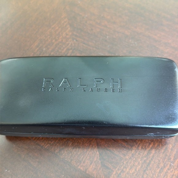 Ralph Lauren Black Leather Sunglasses Case with Embossed Logo - Picture 3 of 8